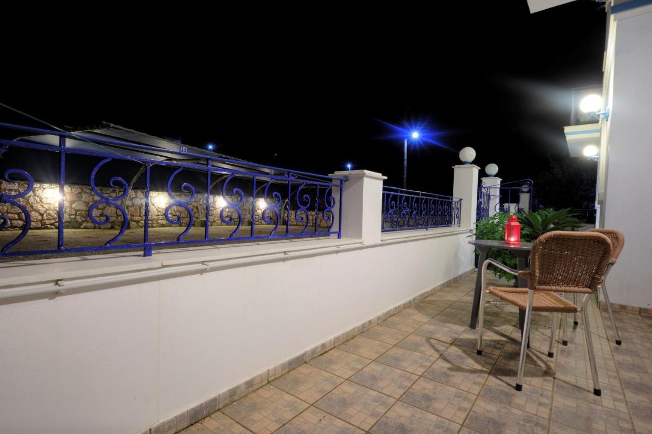 Myrto Apartments Agia Efimia Exterior photo